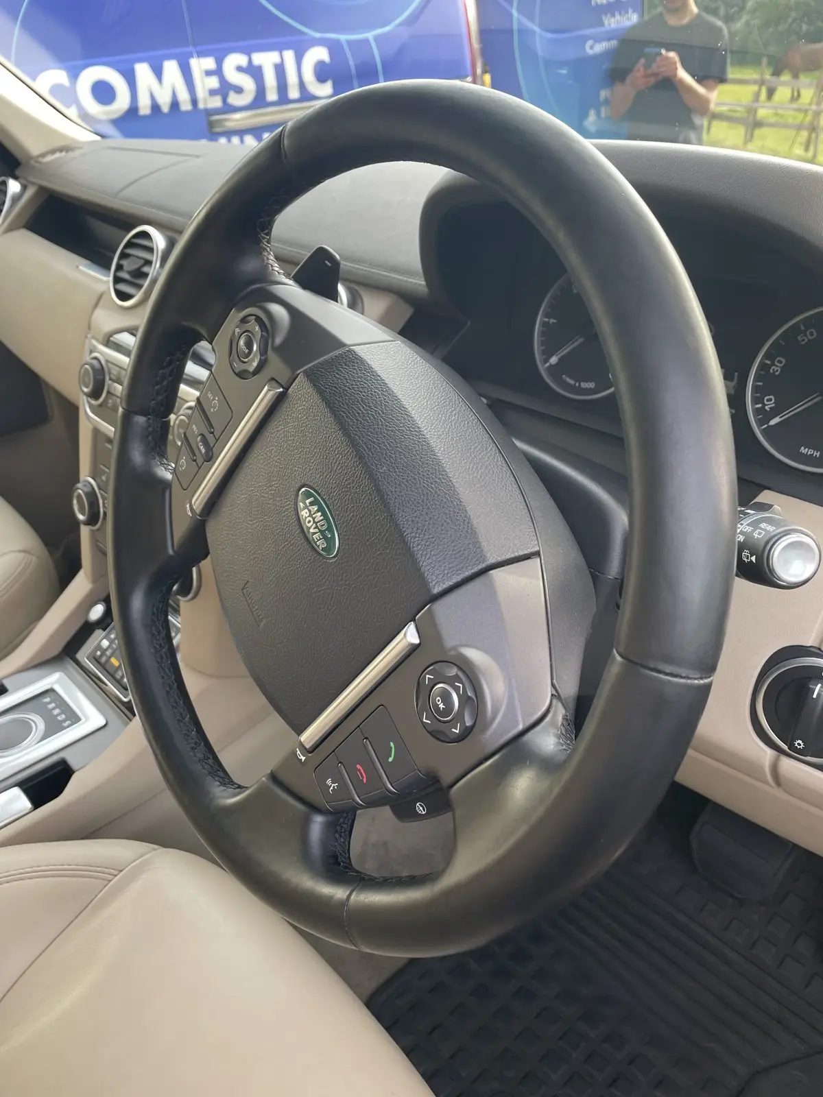 Range Rover cabin cleaned to a spotless finish, Essex